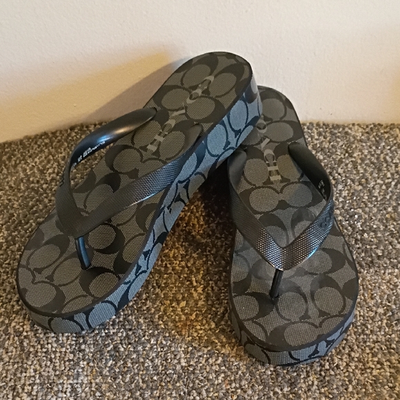 Coach Shoes - Stylish Black and Gray Flip Flops